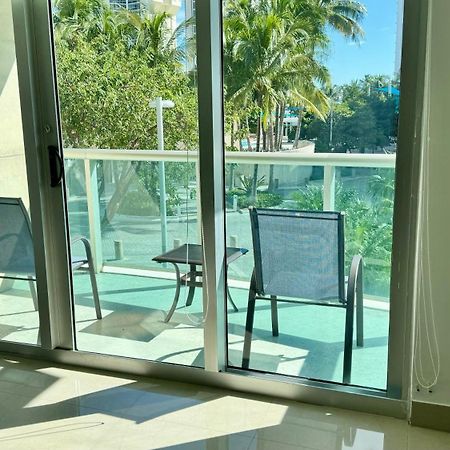 Sunny Isles, Beach Life! Parking Included ไมอามีบีช ภายนอก รูปภาพ